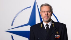 NAVO-admiraal De NAVO is klaar voor een oorlog met Rusland.